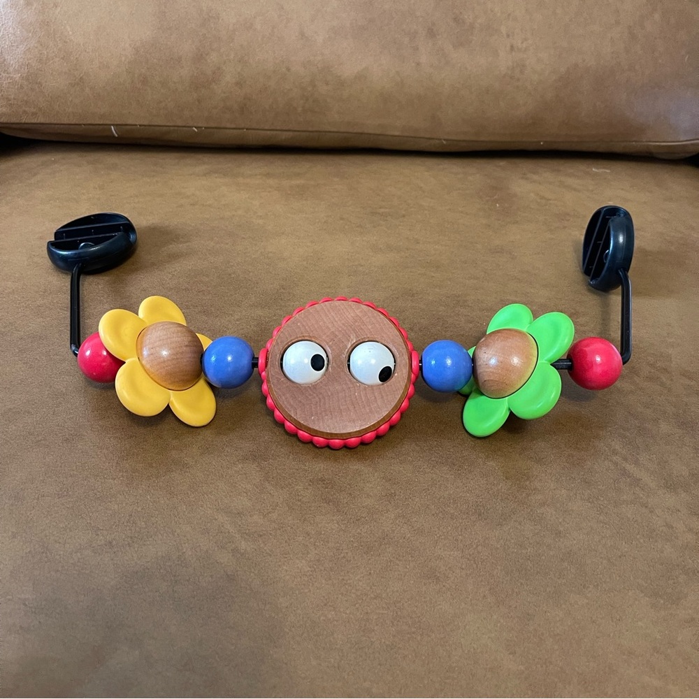 Baby Bjorn Bouncer - Toy bar